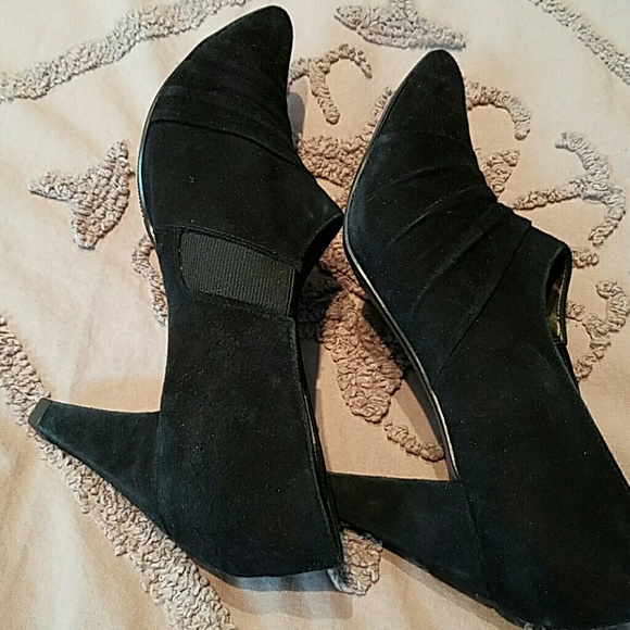 Moda Spana Booties - Picture 6 of 8